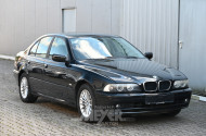 BMW 525i E39 spahirschwarz metallic,