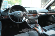 BMW 525i E39 spahirschwarz metallic,