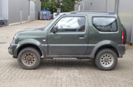 SUZUKI Jimny, moosgrün