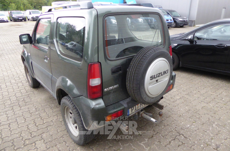 SUZUKI Jimny, moosgrün