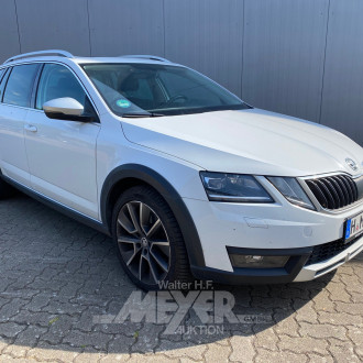 SKODA Ocatavia Combi 2.0 TDI 4x4 DSG