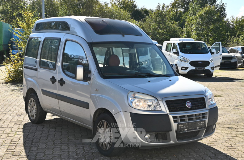 FIAT Doblo Kleinkastenwagen,silber