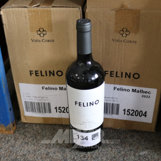 10 Flaschen Rotwein ''Felino Malbec'',