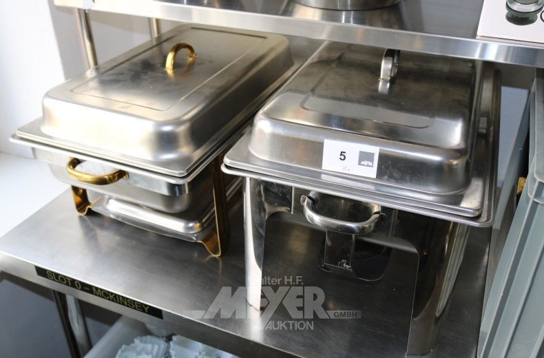 2 Chafing Dishes