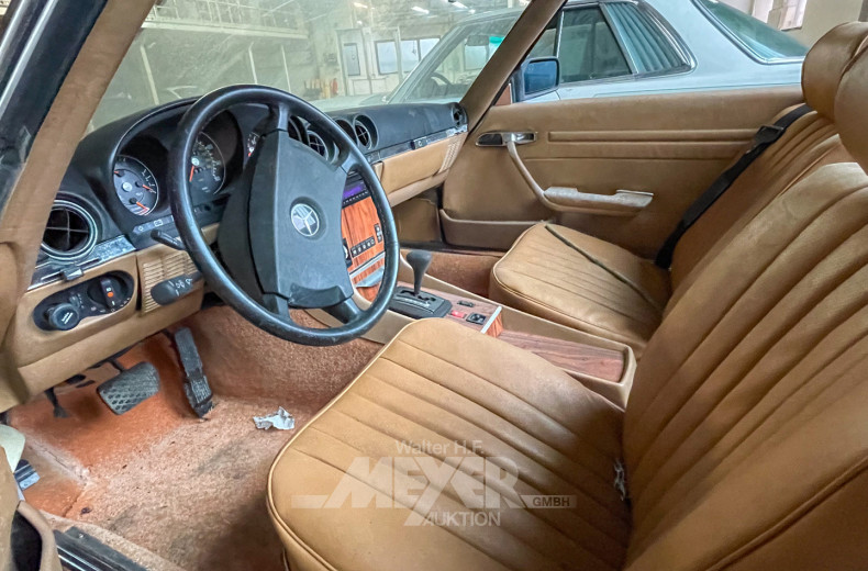 MERCEDES-BENZ R107 500SL