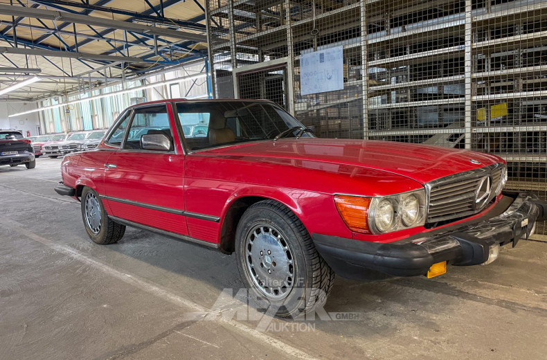 MERCEDES-BENZ R107 SL