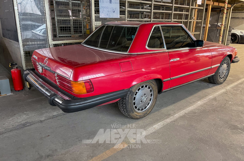 MERCEDES-BENZ R107 SL