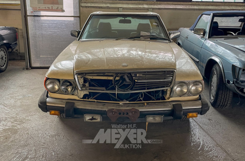 MERCEDES-BENZ R107 380SL