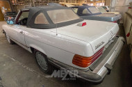 MERCEDES-BENZ R107 560SL