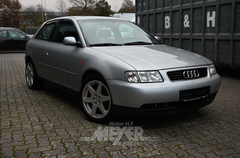 AUDI A3 1.8 5V Turbo, silber metallic