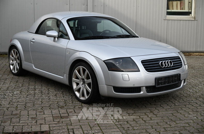 AUDI TT, silber