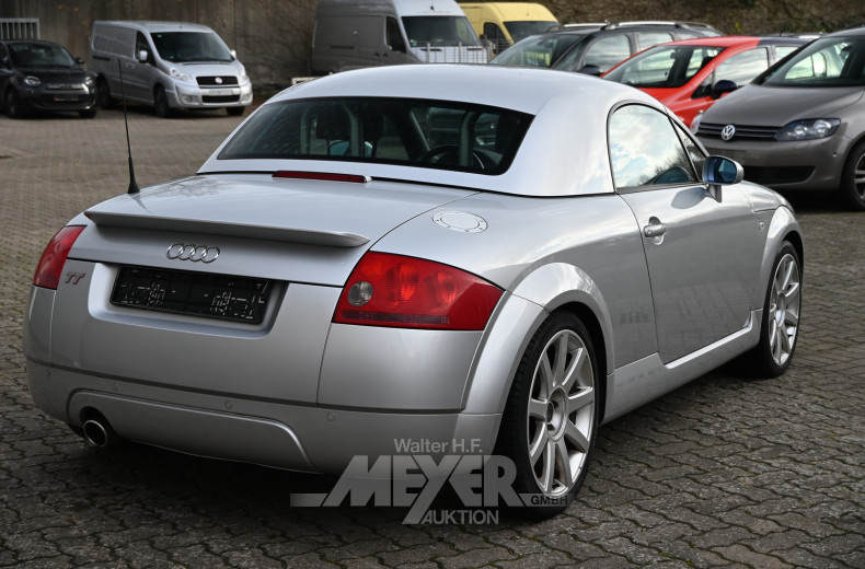 AUDI TT, silber