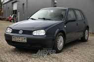 VOLKSWAGEN Golf IV, blau, 4-trg.