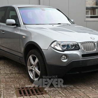 BMW X3, silber