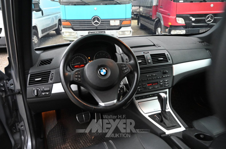 BMW X3, silber