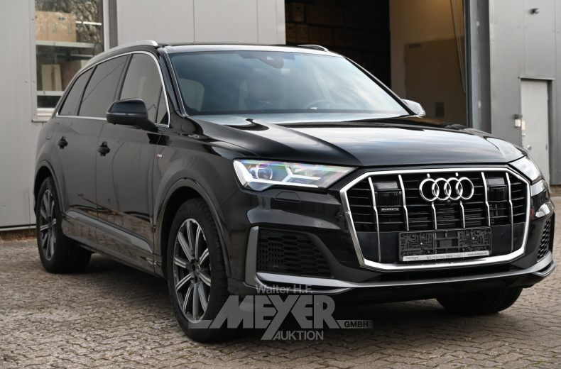 AUDI Q7 55 TFSI quattro tiptonic S Line,