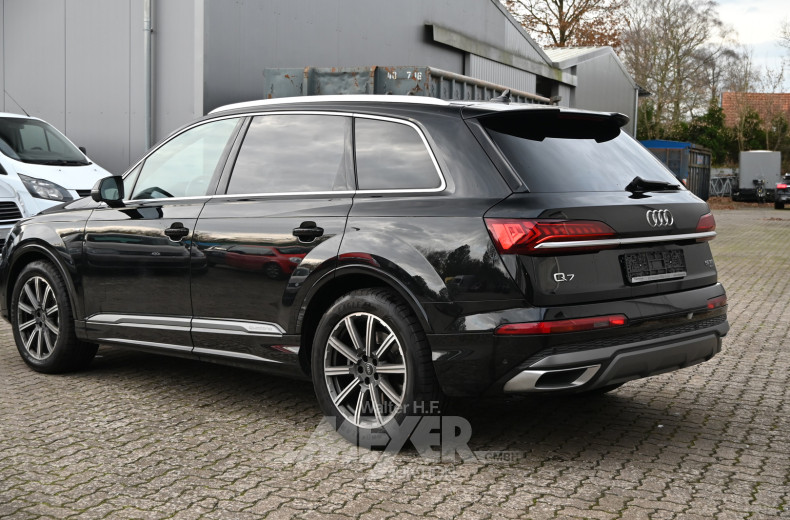 AUDI Q7 55 TFSI quattro tiptonic S Line,