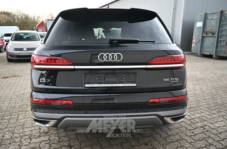 AUDI Q7 55 TFSI quattro tiptonic S Line,