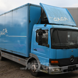 LKW MERCEDES-BENZ Atego 818