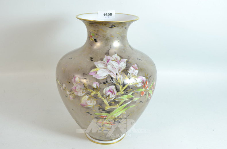 Porz.-Vase, bauchig mit