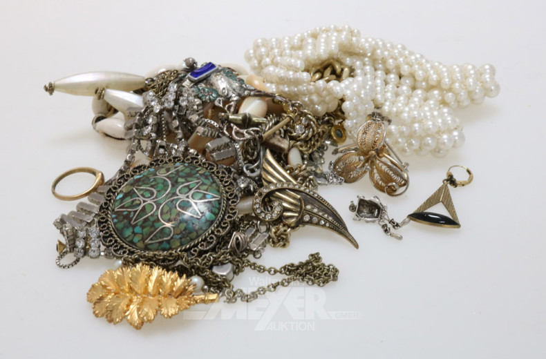 Posten Modeschmuck, u.a. Armreifen,