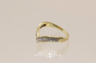 Ring, 750er GG, mit Diamant-Baguettes,