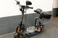 Elektroscooter SXT, inkl. Ladegerät