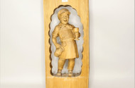 Holzschnitzfigur ''Der Weintrinker'',