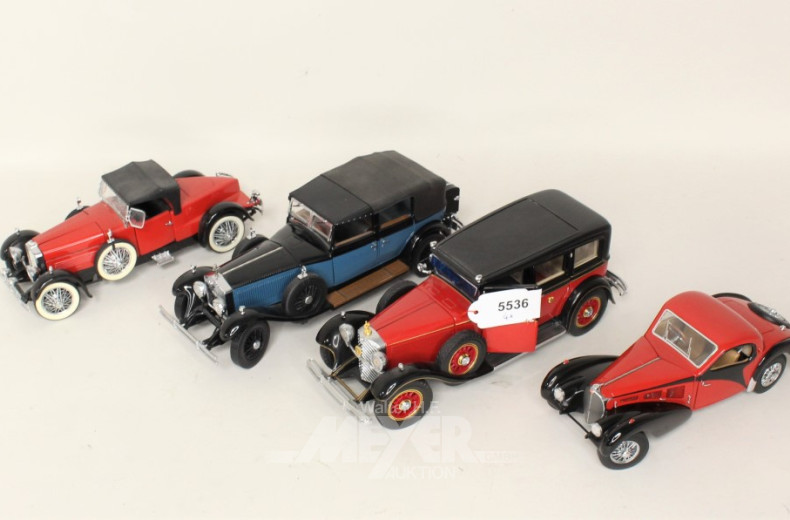 4 versch. Automodelle FRANKLIN MINT,