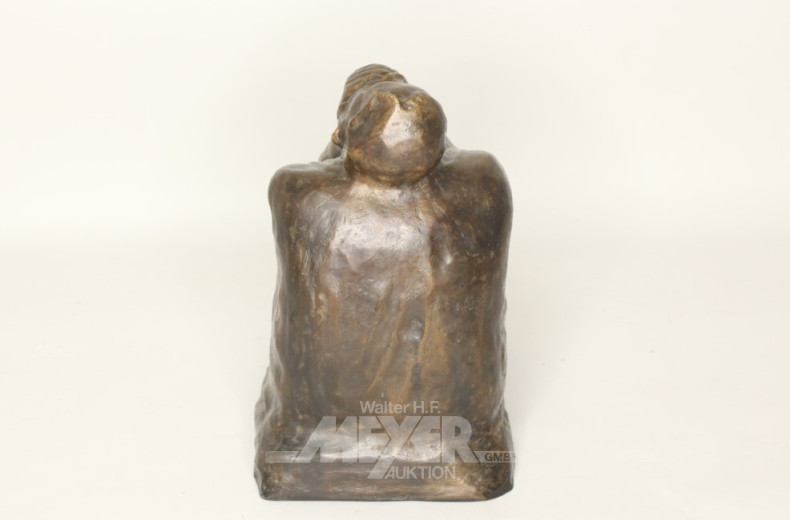 Bronzefigur ''Sitzender Mann''