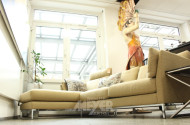 Designer-Ecksofa mit Ottomane IP-DESIGN,