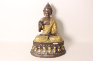 schwere Bronzefigur ''sitzender Buddha''