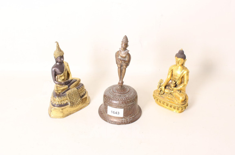 2 Figuren ''Sitzende Buddhas'' sowie