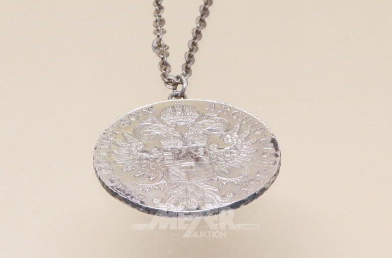 Kette Silber mit Münzanhänger,