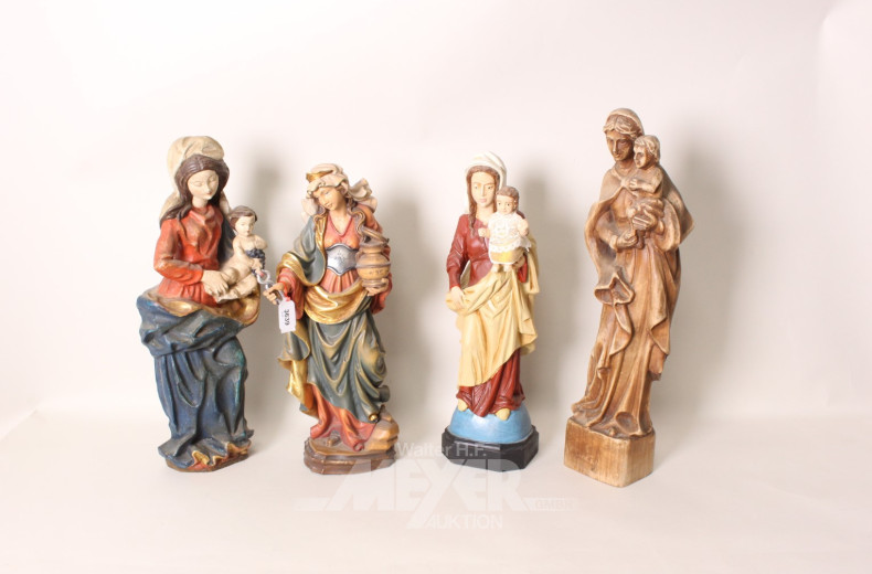 4 Holzschnitzfiguren, u.a. Maria mit Kind,