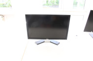 9 versch. Monitore u.a. IILYAMA, DELL,