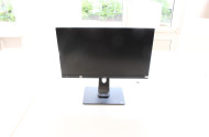 9 versch. Monitore u.a. IILYAMA, DELL,