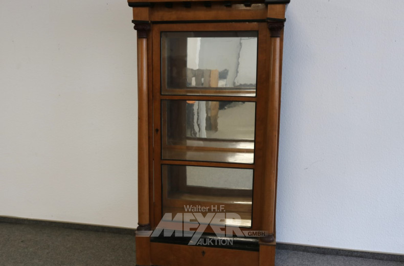 Biedermeier-Standvitrine um 1840/50