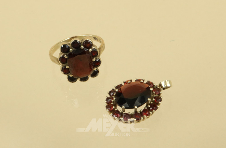 2 Teile Granat-Schmuck, 333er GG,