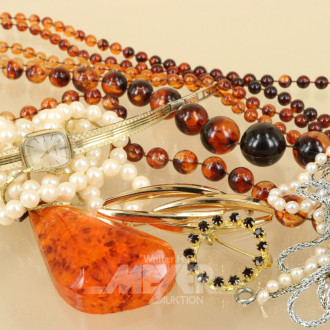 Konvolut Modeschmuck best. aus: