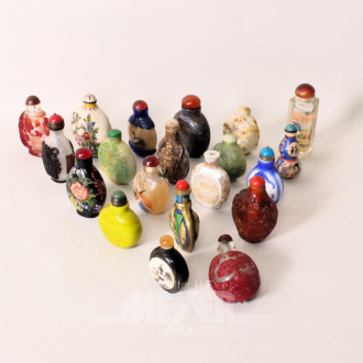 20 versch. Snuff Bottles