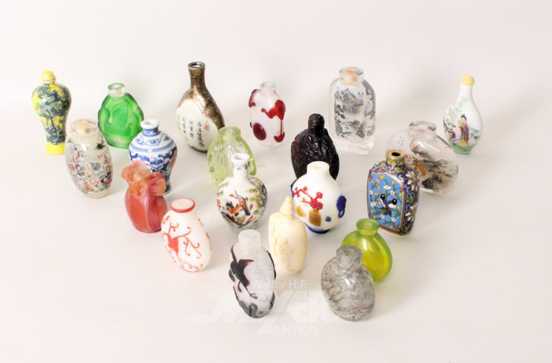 20 versch. Snuff Bottles, tlw. ohne