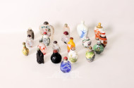 20 versch. Snuff Bottles, tlw. ohne