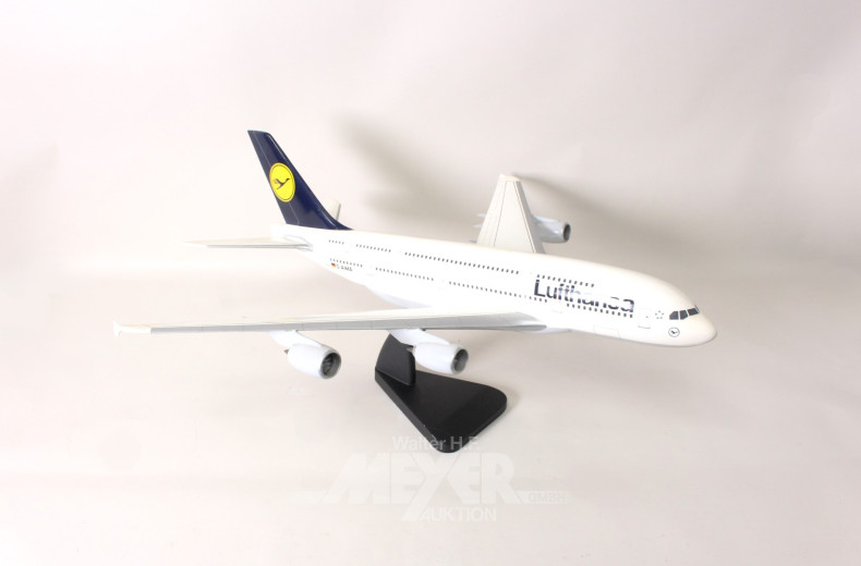 2 Modellflugzeuge ''Lufthansa''