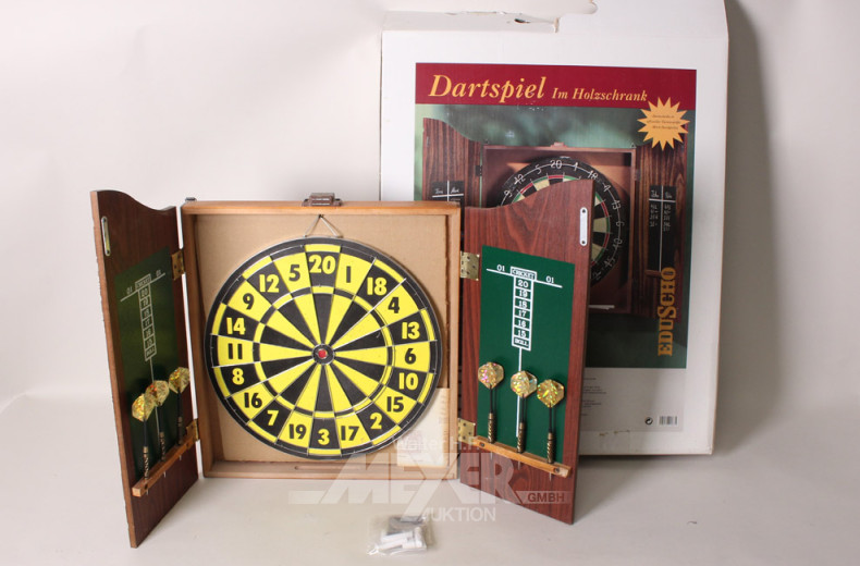 2 Dart-Spiele im Holz-Hänge-Schrank