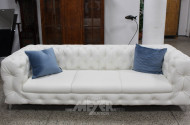 2 Chersterfield-Sofas, 3-Sitzer, Leder,