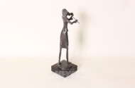 Bronze-Figur ''Frau mit Violine'',