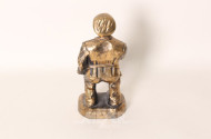 Bronze-Figur ''Wirt beim Ausschank'',