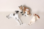 3 Porz.-Figuren: Fuchs u. 2 Hunde,